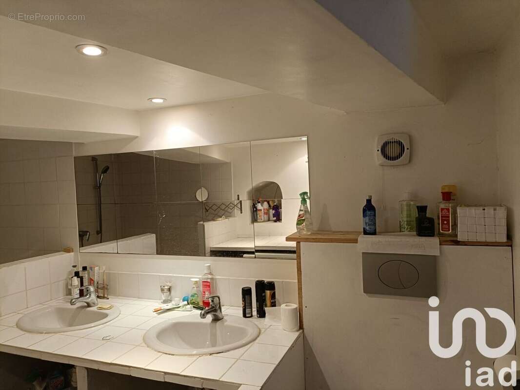 Maison 100 m² à Maisons  - photo 6