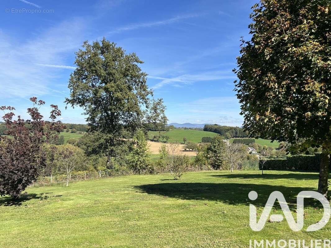 Photo 2 - Maison à SAINT-CLEMENT