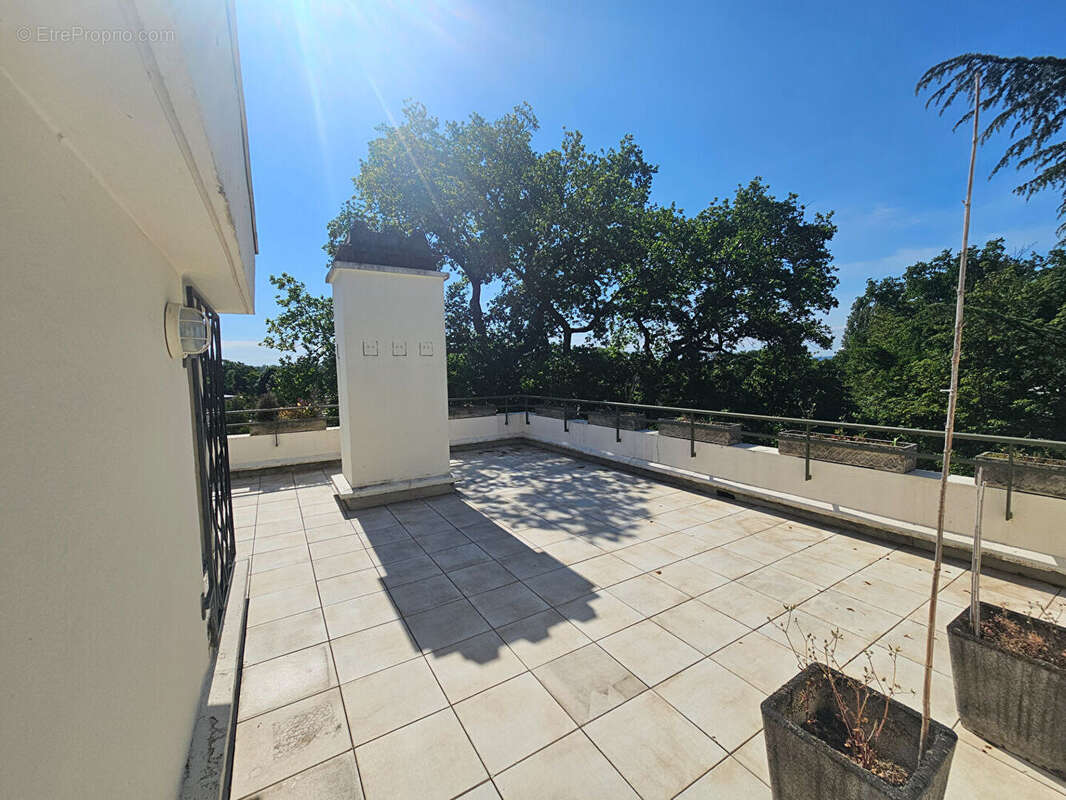 Appartement à MAISONS-LAFFITTE