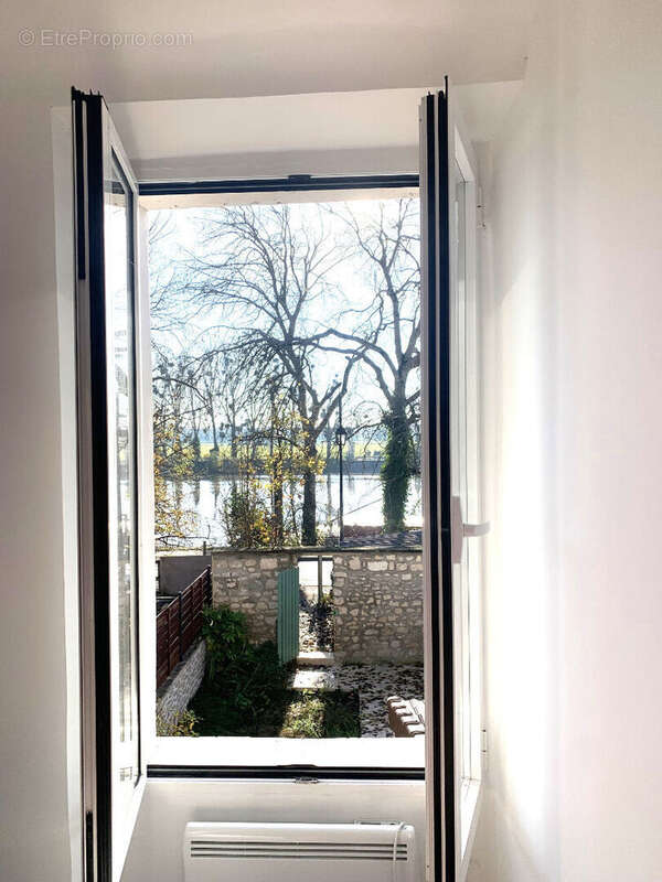 Maison à CONFLANS-SAINTE-HONORINE