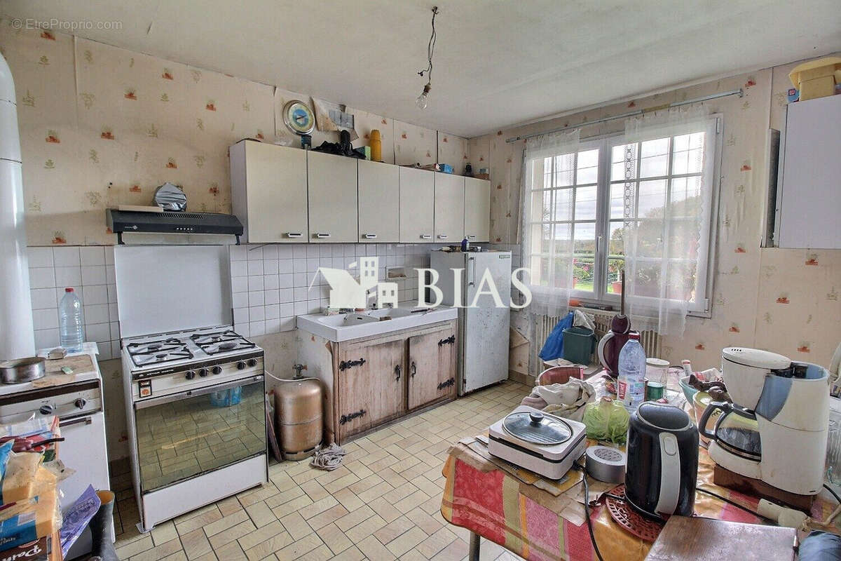 Maison à LA HALLOTIERE