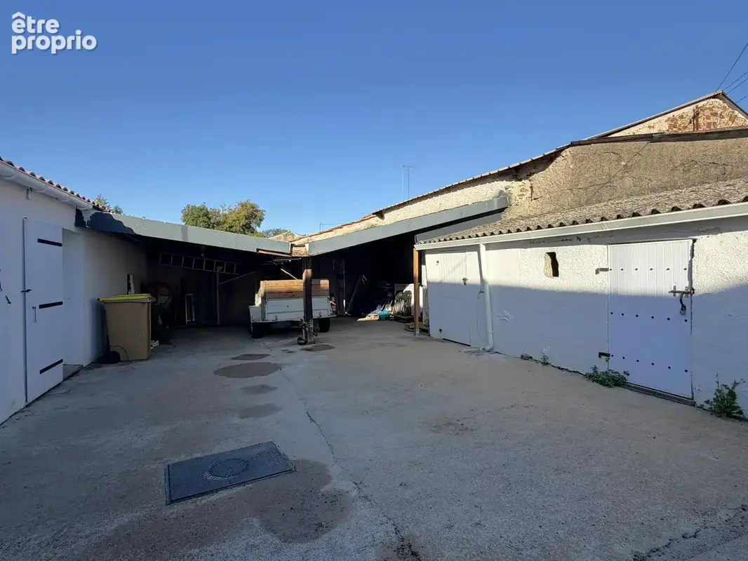 A 5 MIN D'AIZENAY, maison en pierres offrant 64 m2 hab et 248 m2 de terrain - photo 15