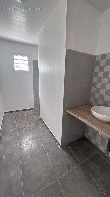 Maison à LE LAMENTIN