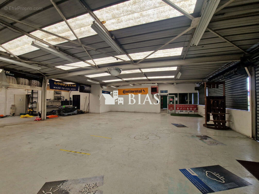 Commerce 403 m² à Brionne  - photo 2