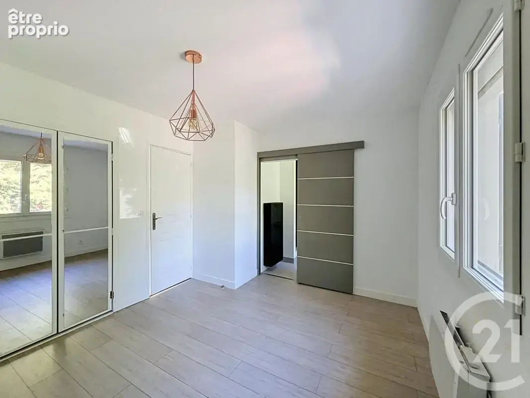 Maison 7 pièces 152 m² à vendre à Grigny (69520) - photo 22