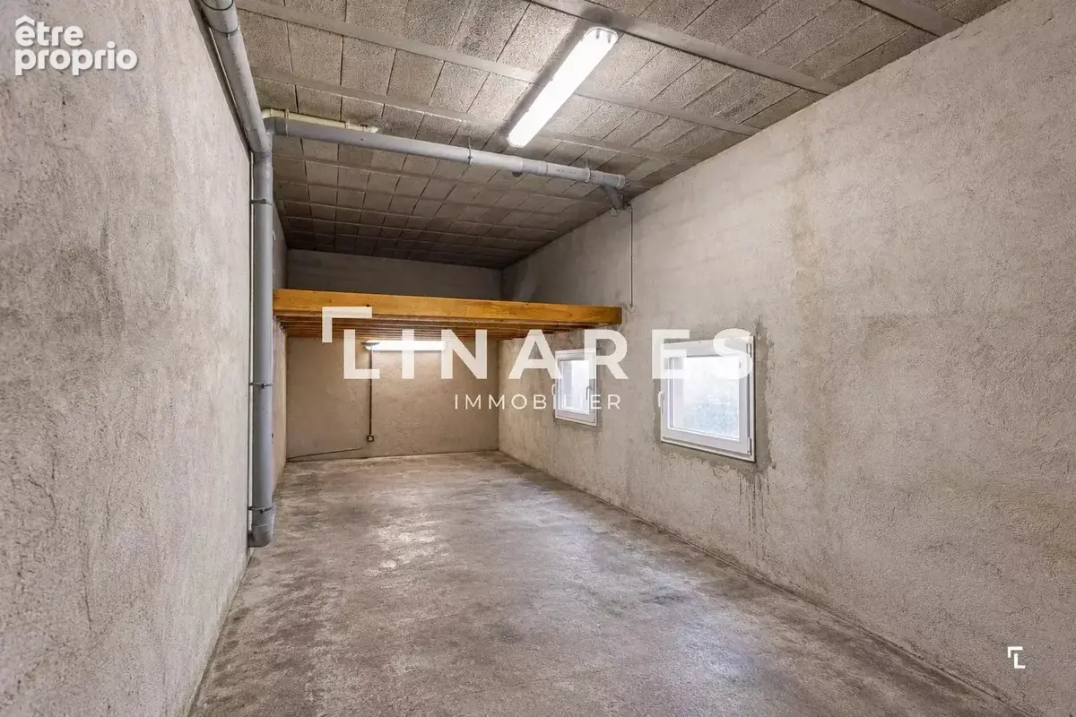 LA FAMILIALE - Maison T7 de 202m2 - Terrasses - Piscine - Garage - 13009 Sainte-Marguerite - photo 17