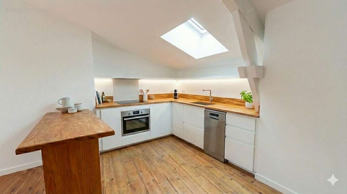 Appartement à BORDEAUX