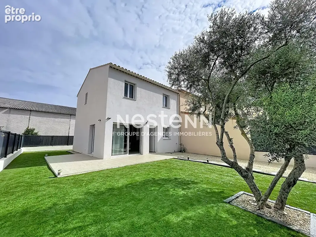 Photo Maison à La Roque-D'antheron au prix de 368 500€