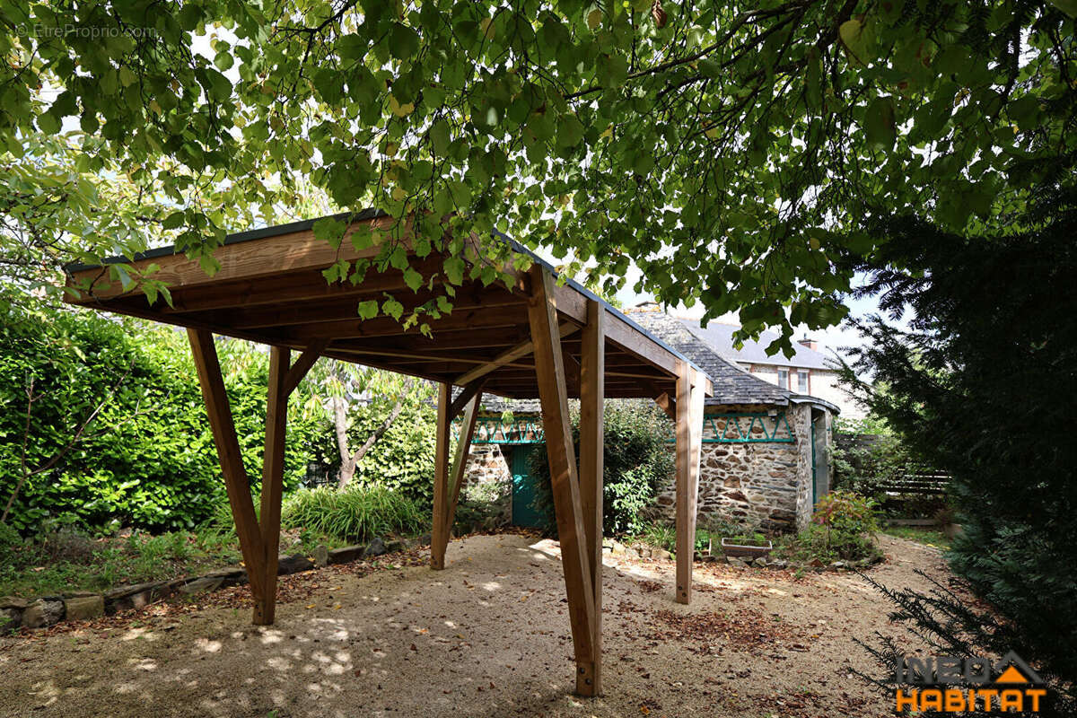 Maison à BALAZE