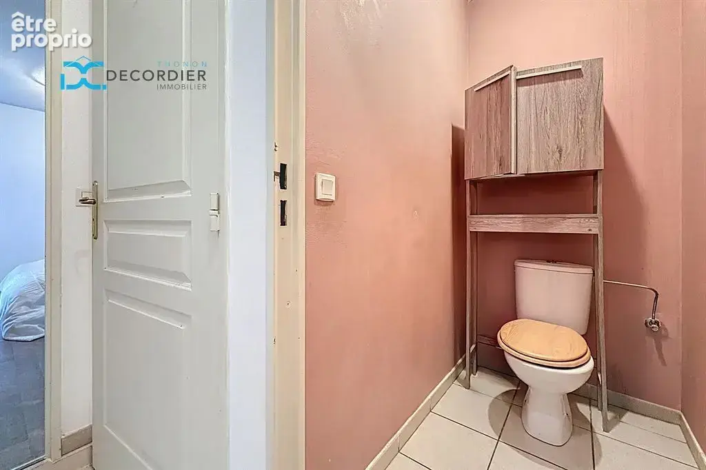 T3 lumineux de 61,35m² – proche centre-ville & gare – cave - 2 parkings couverts ! - photo 14