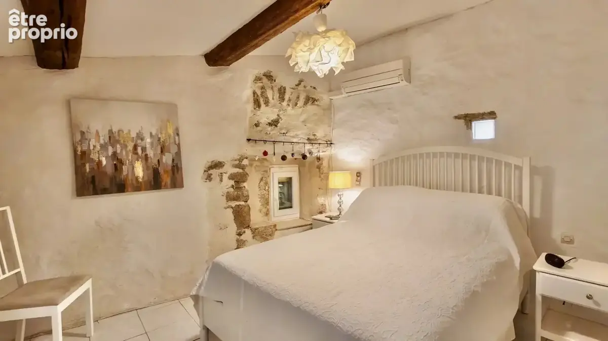 Magnifique Maison de Village en Pierre avec Deux Chambres et une Vue Imprenable - photo 13