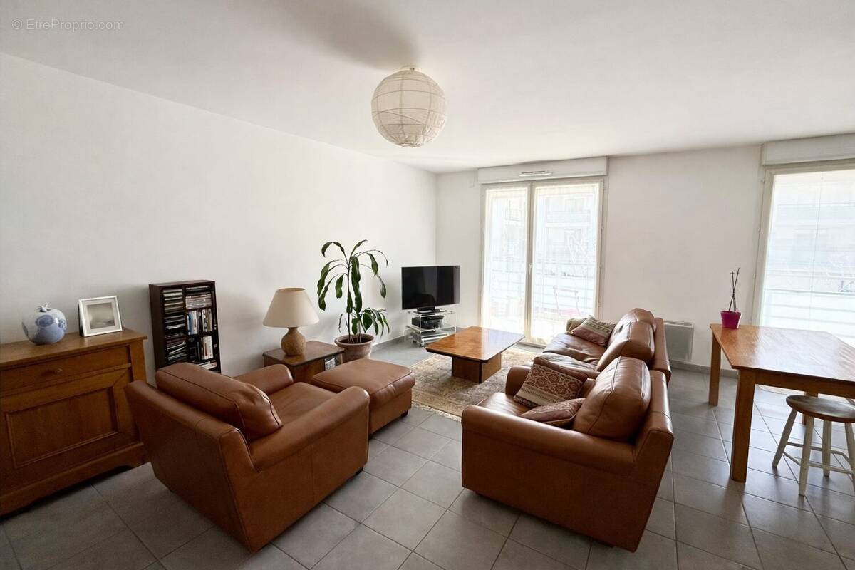 Appartement à RAMONVILLE-SAINT-AGNE