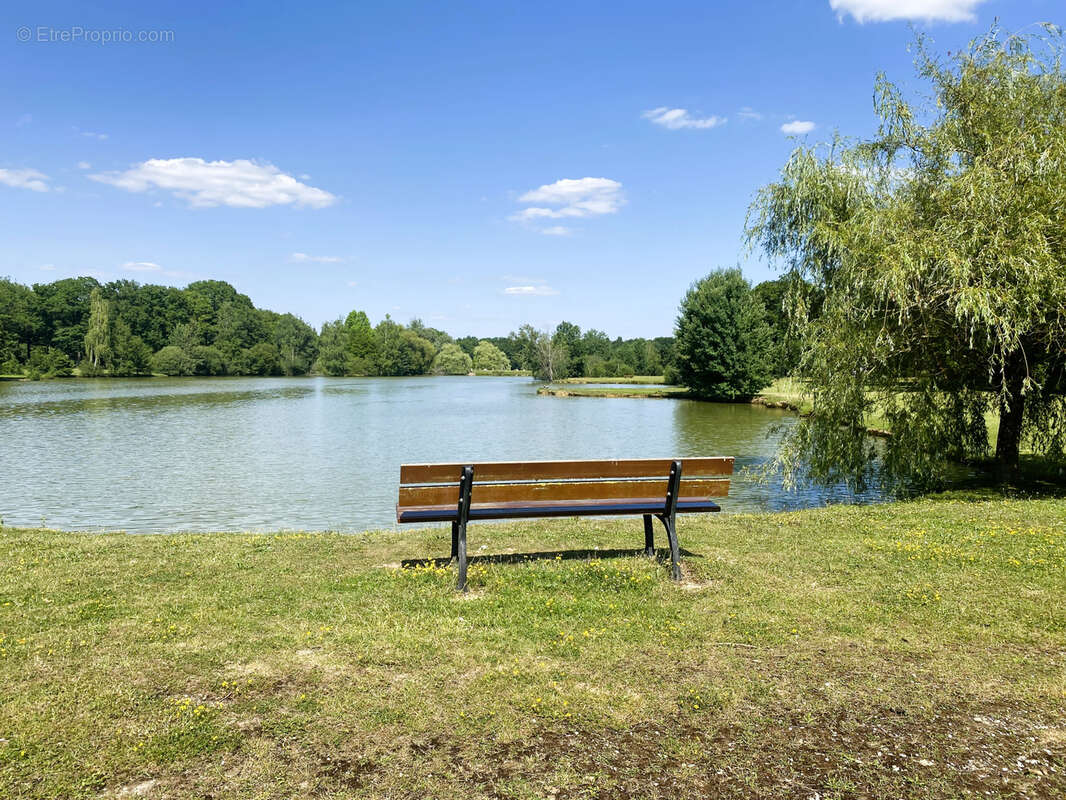 Maison à BAZOCHES-SUR-LE-BETZ