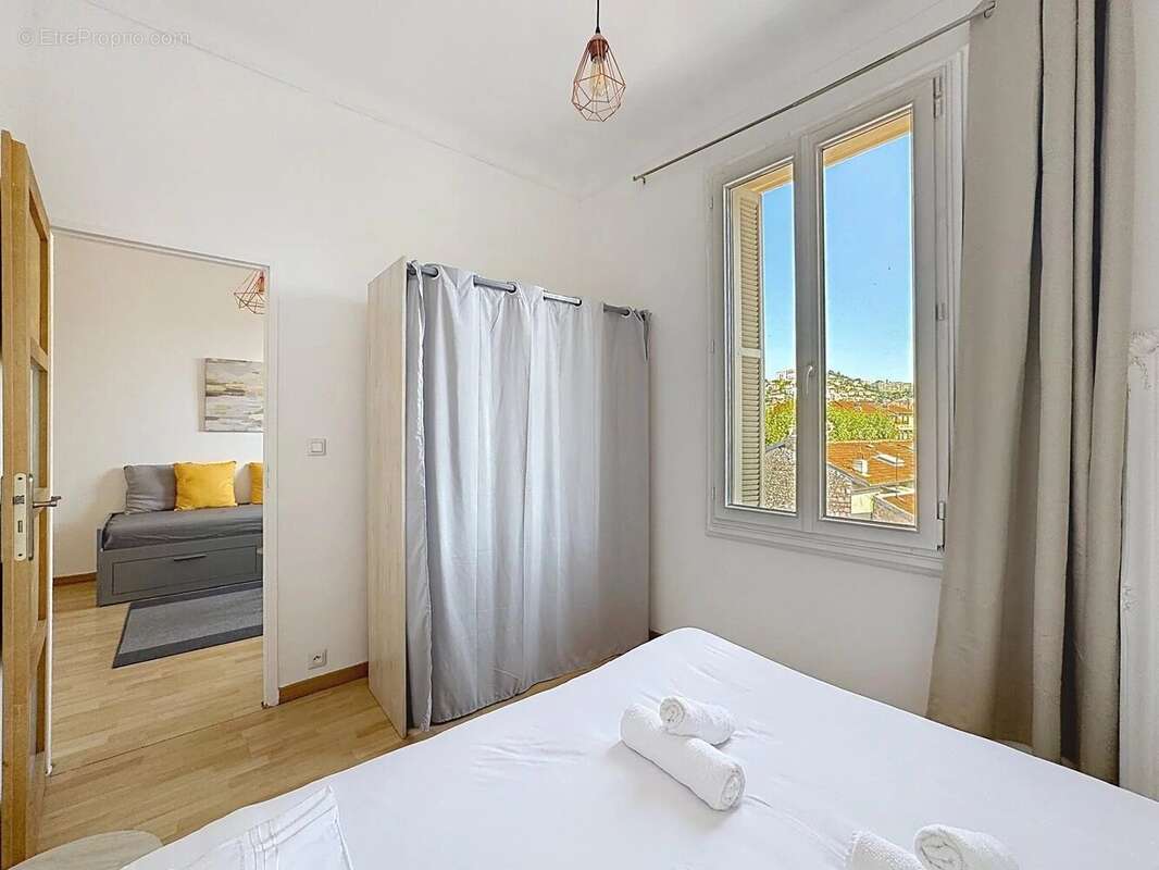 Appartement 3 pièces + cave en location - photo 3
