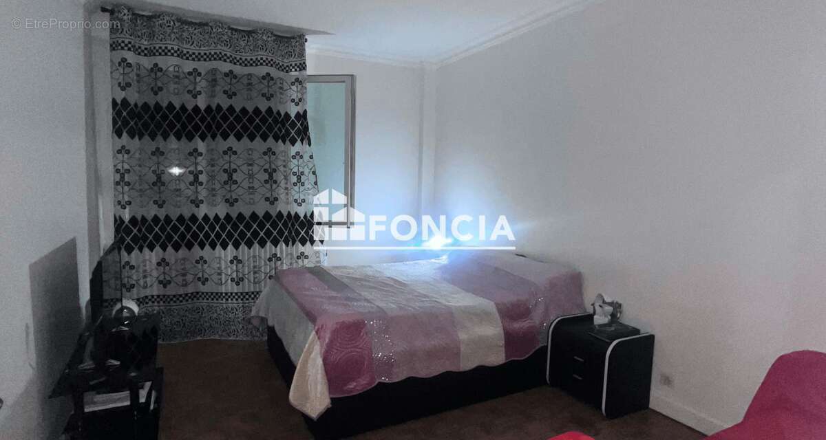 Appartement à LE RAINCY