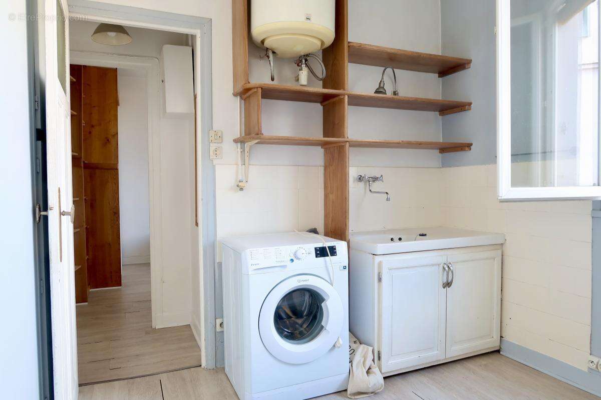 Appartement à PARIS-11E