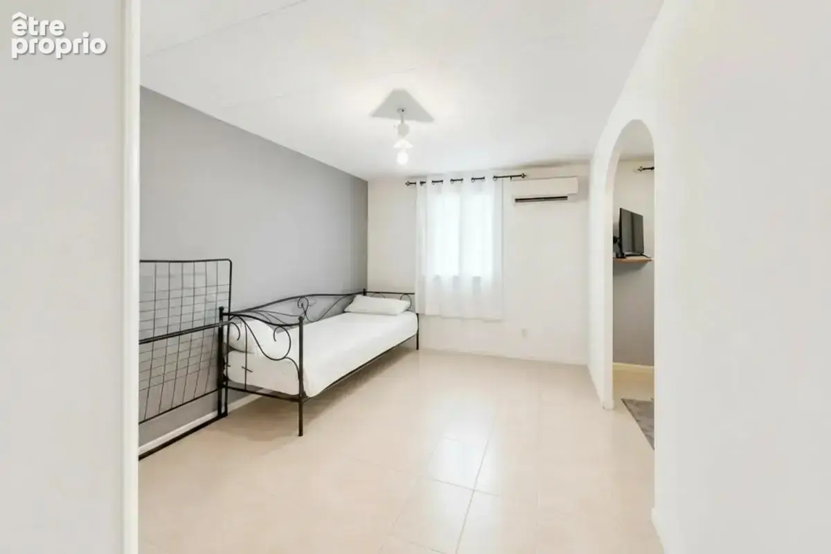 Maison de 6 pièces - 4 chambres de 155 m² à Chéroy - photo 17