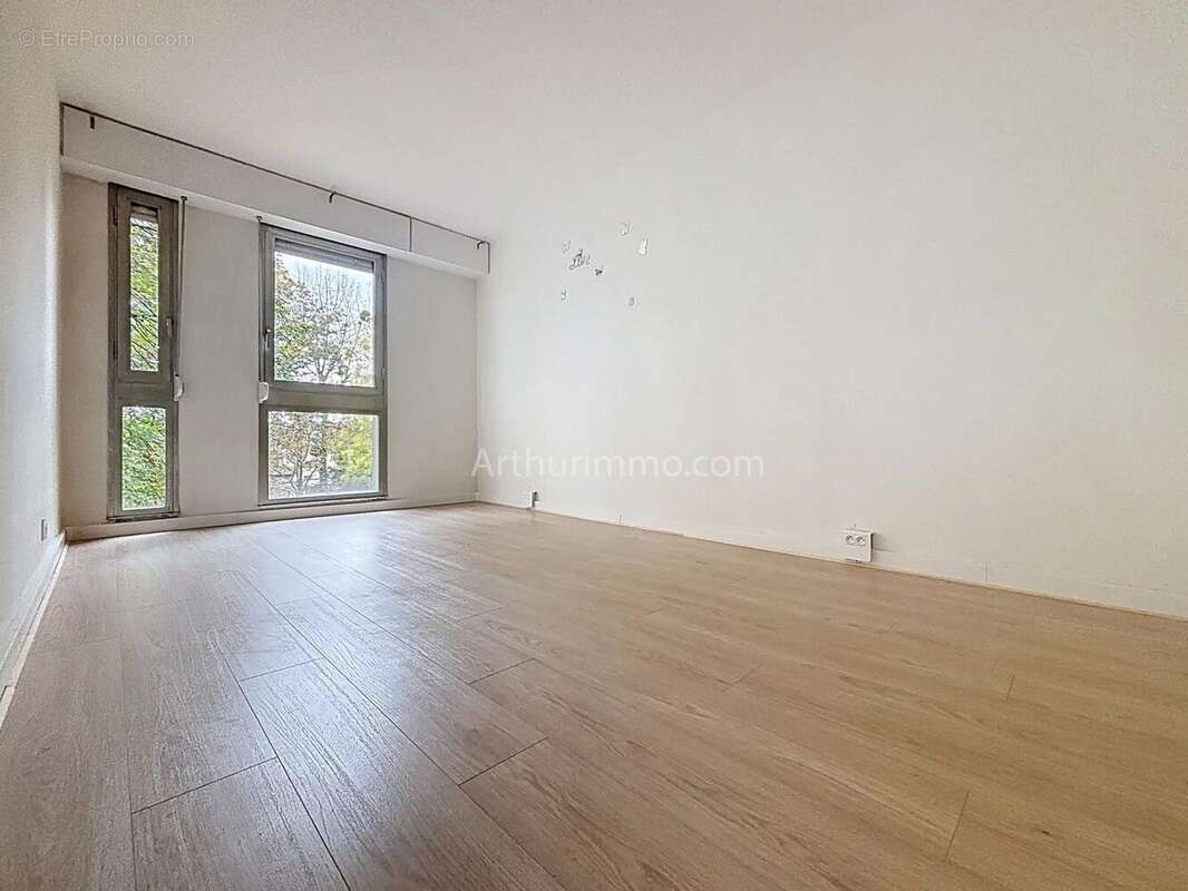 Appartement à LIMEIL-BREVANNES