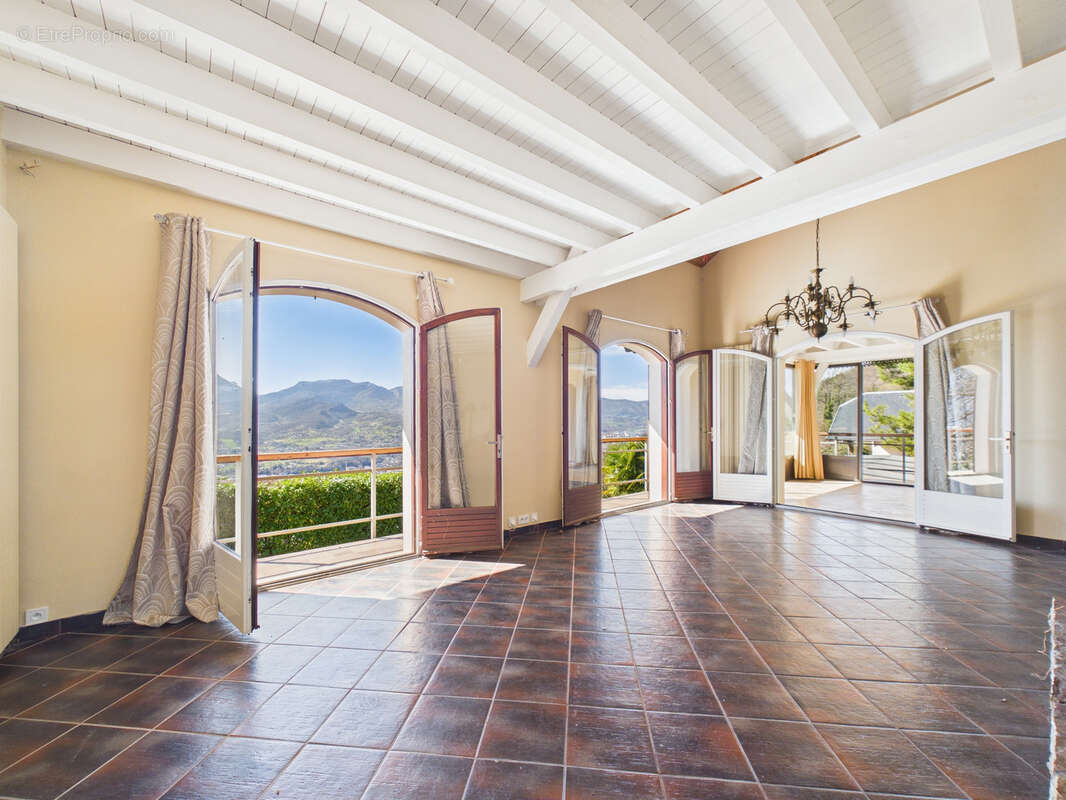 Maison à SAINT-ALBAN-LEYSSE