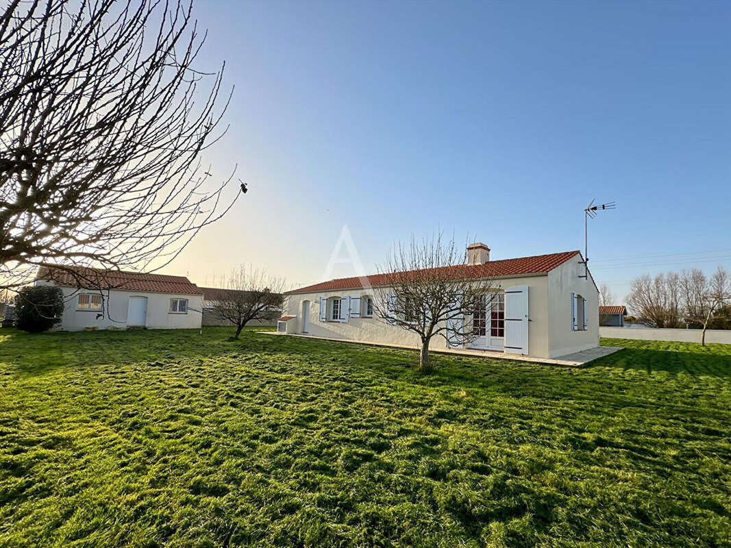 A vendre proche du bourg en impasse - Maison de plain-pied - photo 13