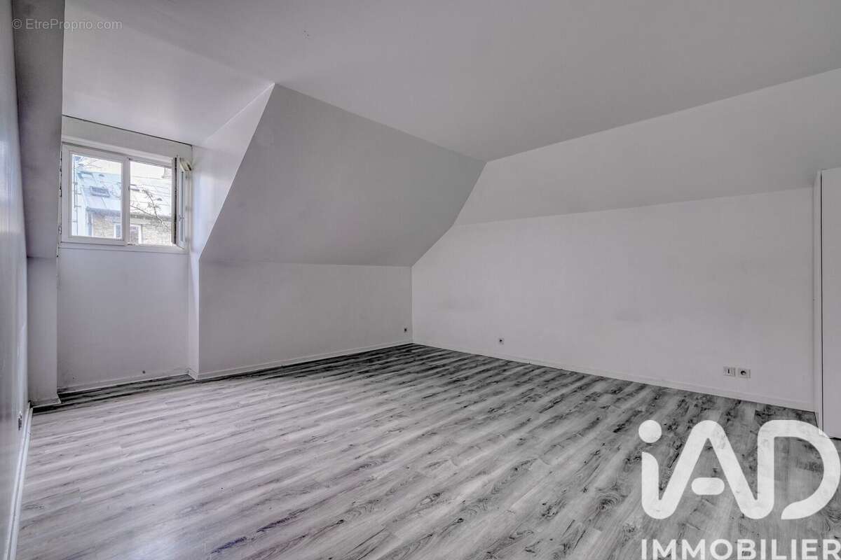 Photo 9 - Appartement à PARIS-19E