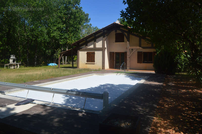 Maison à LE TEICH