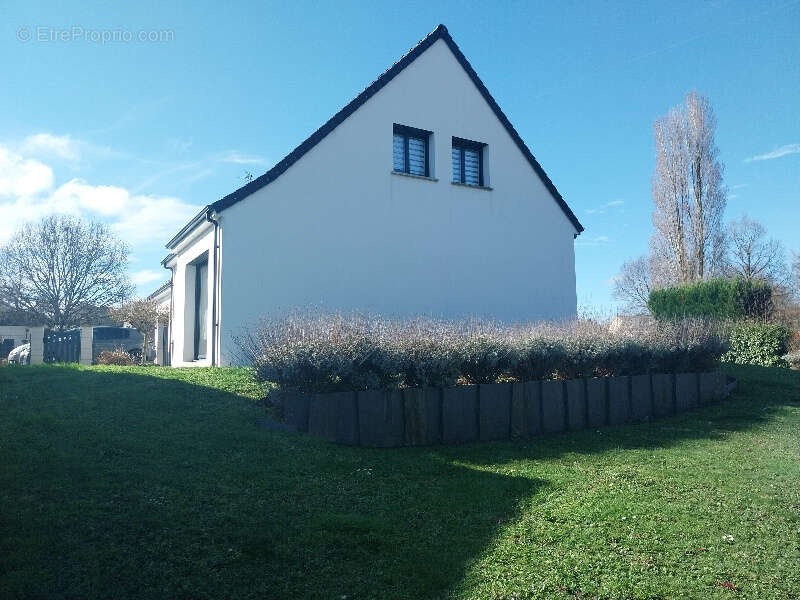 Maison à PARIGNE-L'EVEQUE