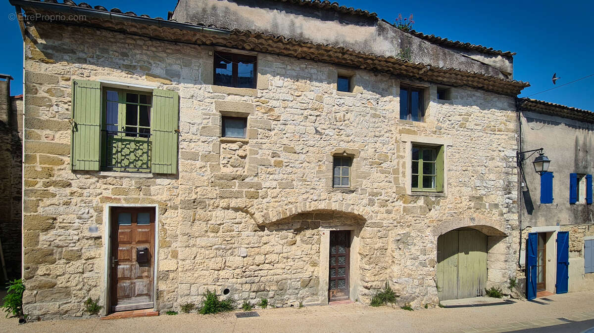 Maison à UZES