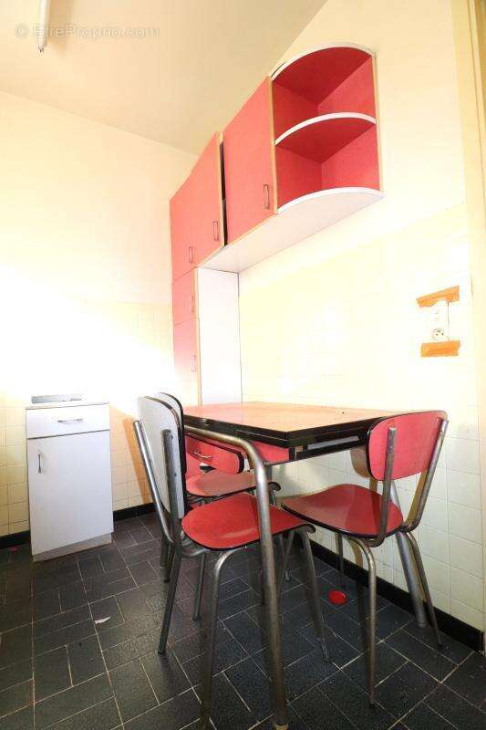 Maison à BERRE-LES-ALPES