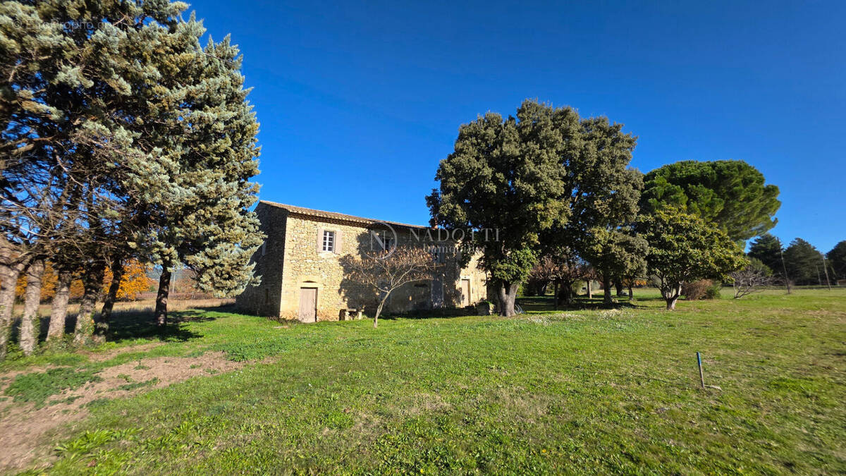 Maison à CABRIERES-D'AVIGNON