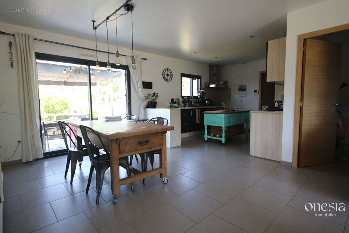 Maison à BIDOS