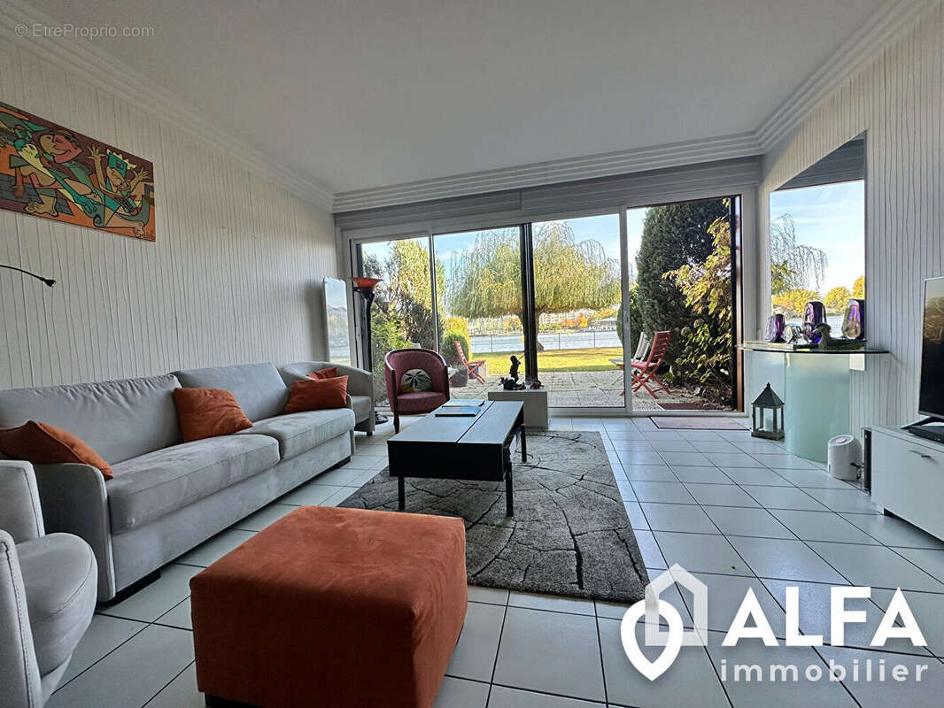 Appartement à ENGHIEN-LES-BAINS