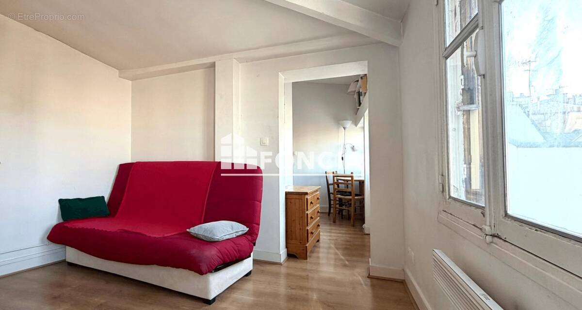 Appartement à PARIS-5E