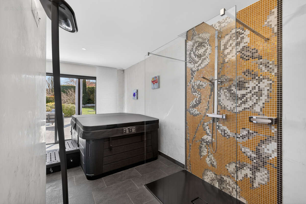 Maison à SAINT-BALDOPH