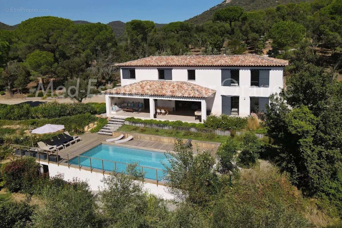Maison à GRIMAUD