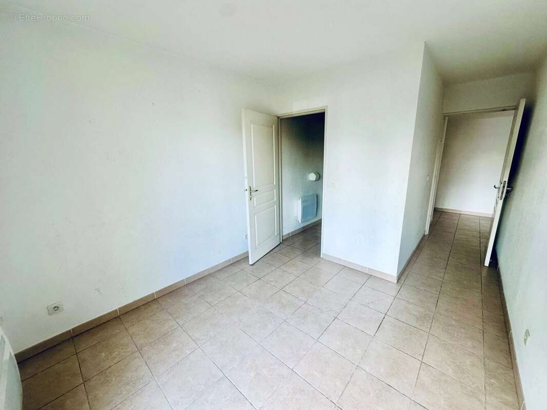 Appartement à VILLENEUVE-LOUBET