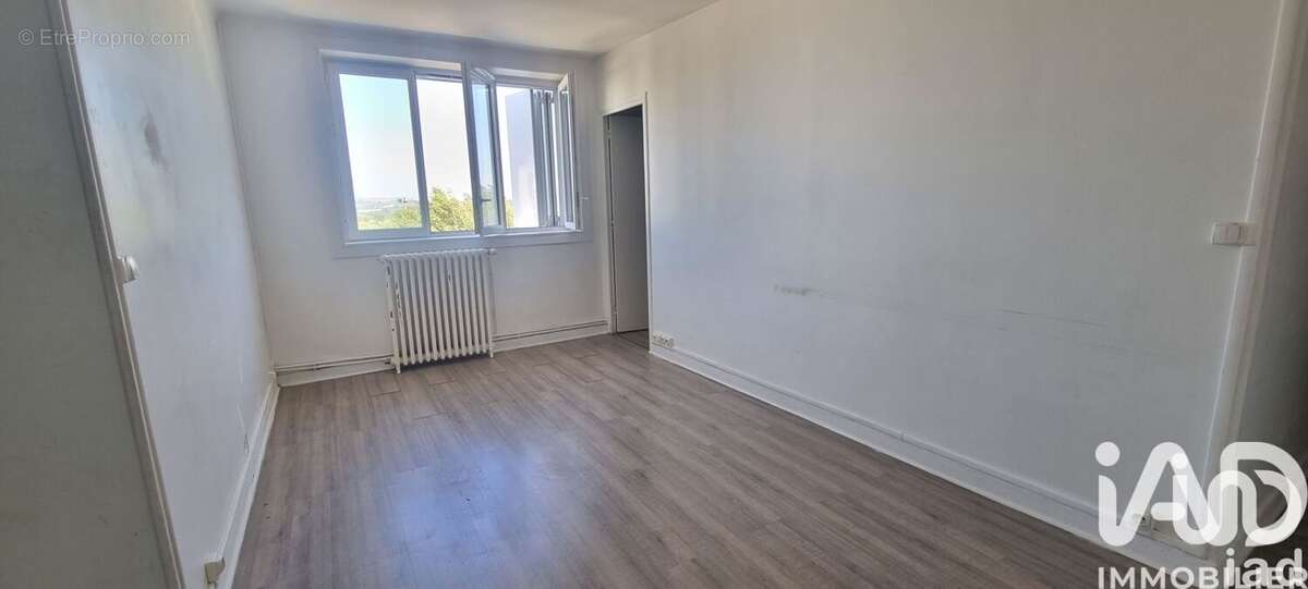 Photo 3 - Appartement à VILLIERS-LE-BEL