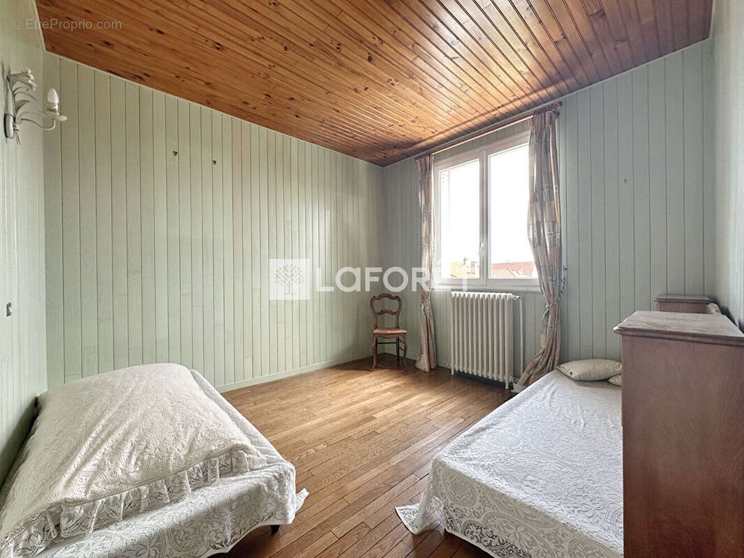 Maison à JUVISY-SUR-ORGE