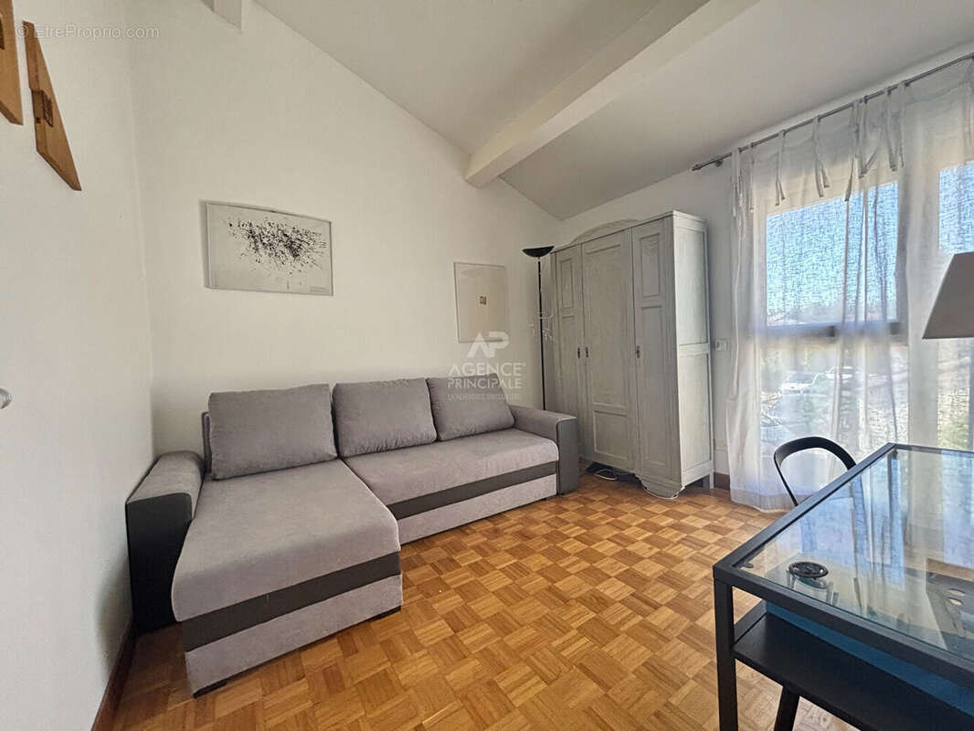 Maison 6 pièces à vendre à Cergy - Secteur Préfecture - Rare sur le marché - photo 8