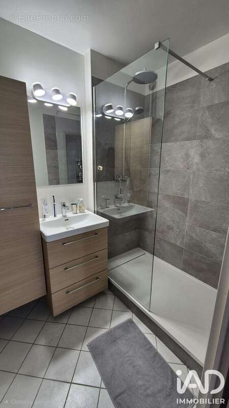Photo 3 - Appartement à MONS-EN-BAROEUL