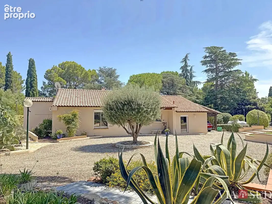 Béziers, quartier Montimas  plain-pied de 132 m² sur 2 077 m² de terrain - photo 4