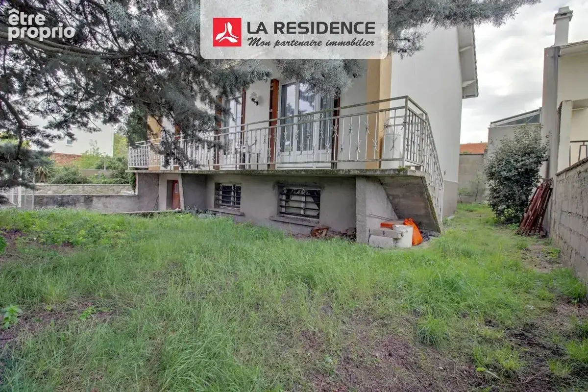 Maison 4 pièces 104 m² à vendre à Sartrouville (78500) - photo 2
