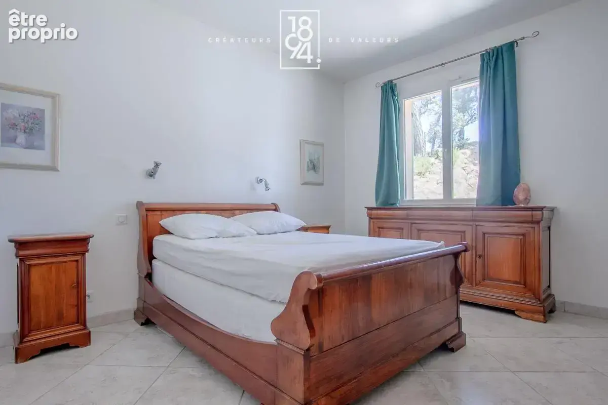 Maison familiale avec dépendance à la bastidonne - photo 13