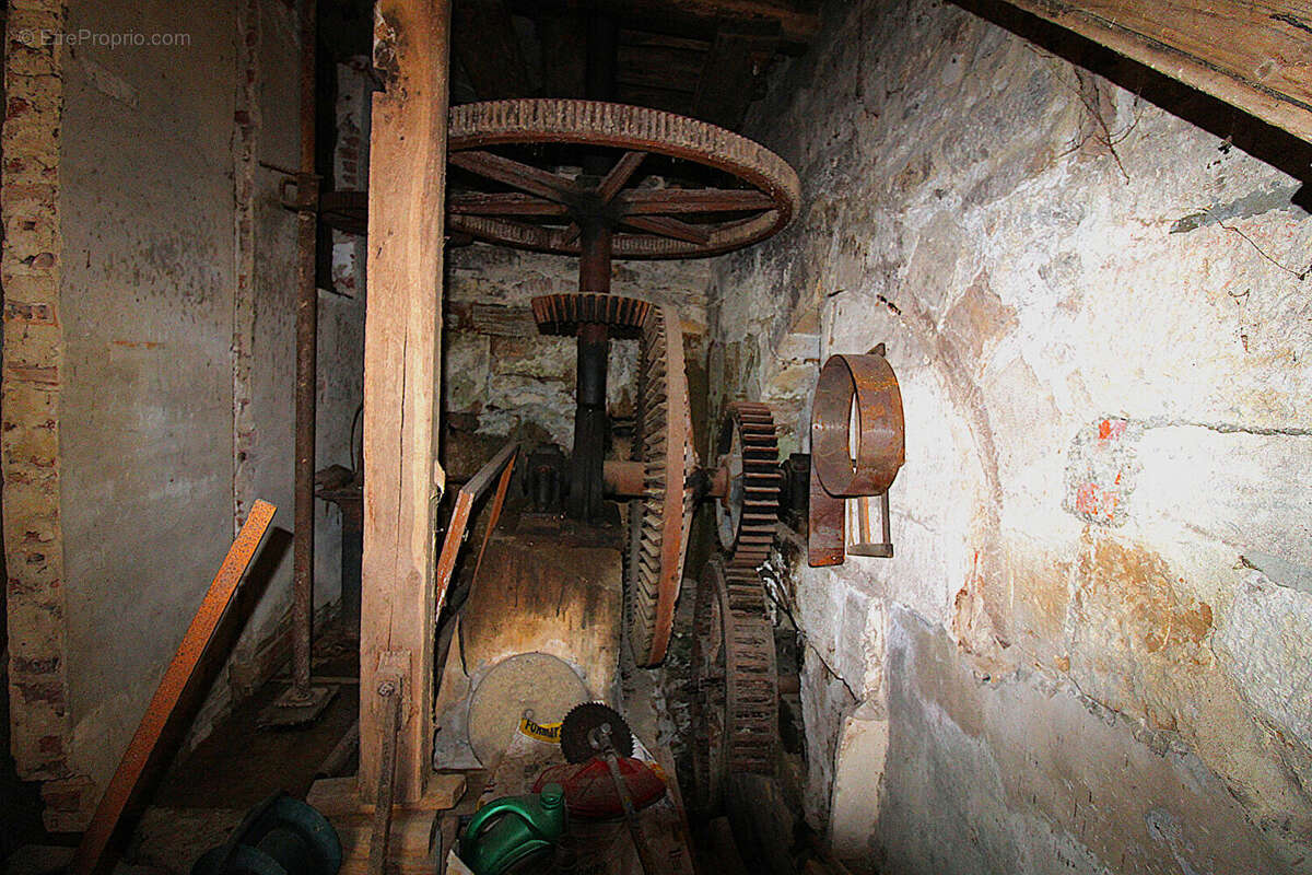 Maison à SOULAINES-DHUYS