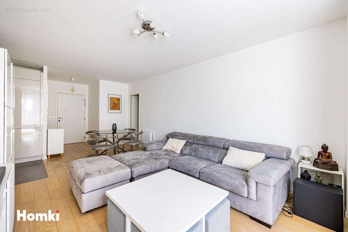 Appartement T3 de 66 m² à Puteaux 92800, Passage Voltaire - photo 6