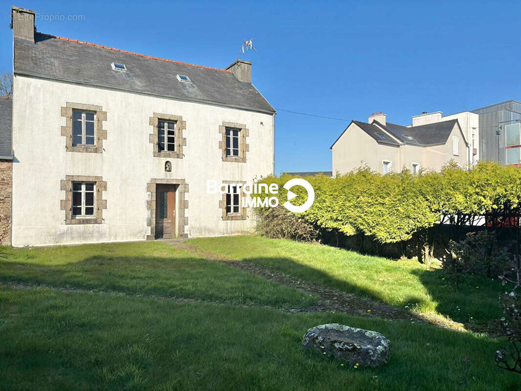 Maison à PLABENNEC