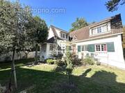 Maison à LE VESINET