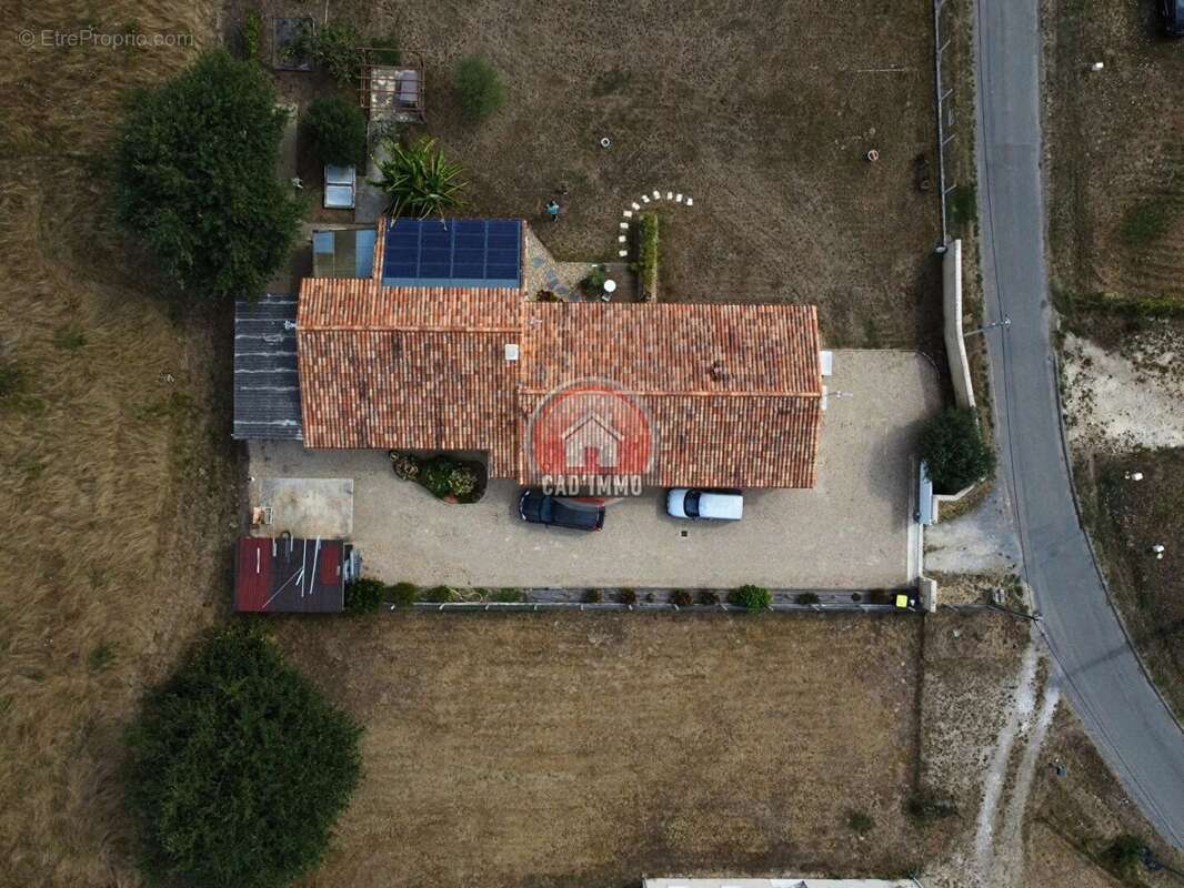 Maison à LAMONZIE-SAINT-MARTIN