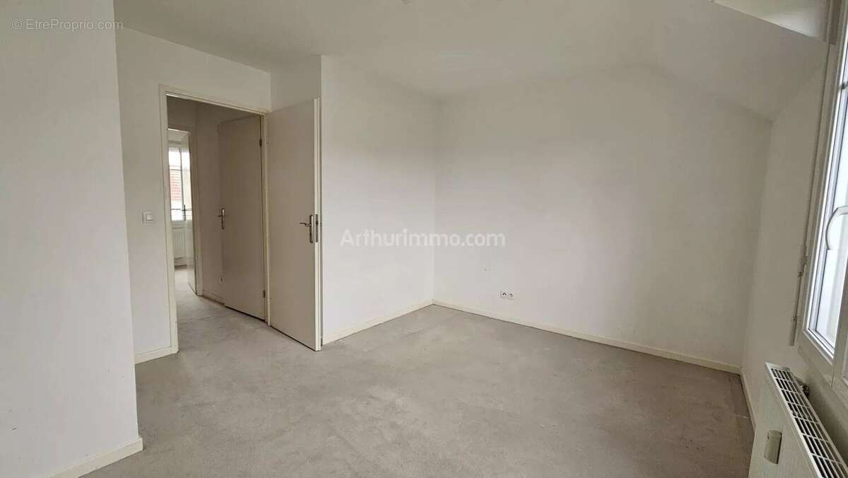Appartement à LEUVILLE-SUR-ORGE