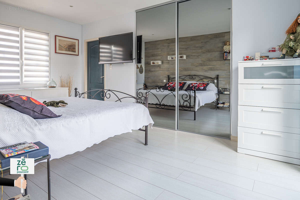 Maison à LANDEVIEILLE